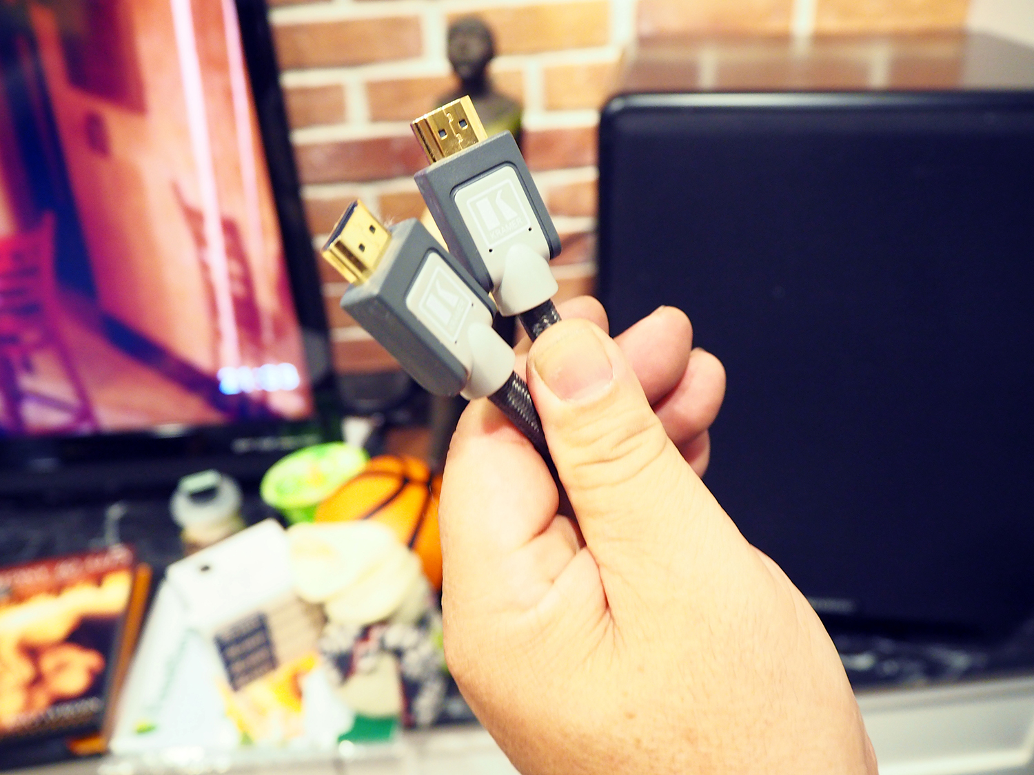 KRAMER的HDMI線做AB TEST看出線材對聲音的關鍵程度